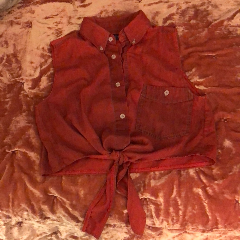 Tomato red shoulder-less button up